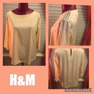 H&m Studded 3/4 sleeve Blouse color blush size 8